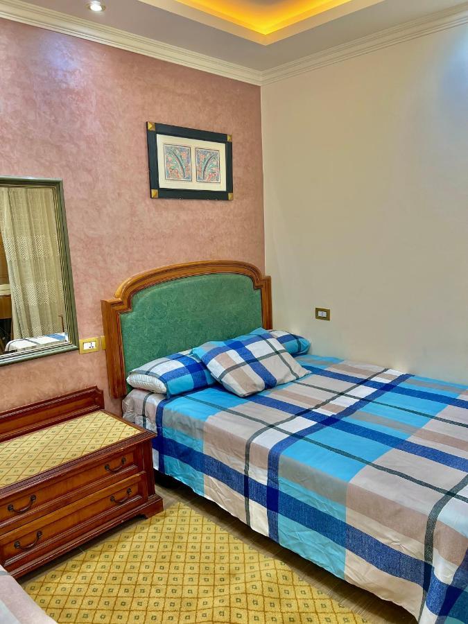 Ultra Luxury 3br With Pools ,sports ,dining In Gated Compound, Close To Sites Apartment