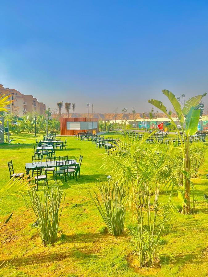 Apartment Ultra Luxury 3br With Pools ,sports ,dining In Gated Compound, Close To Sites *