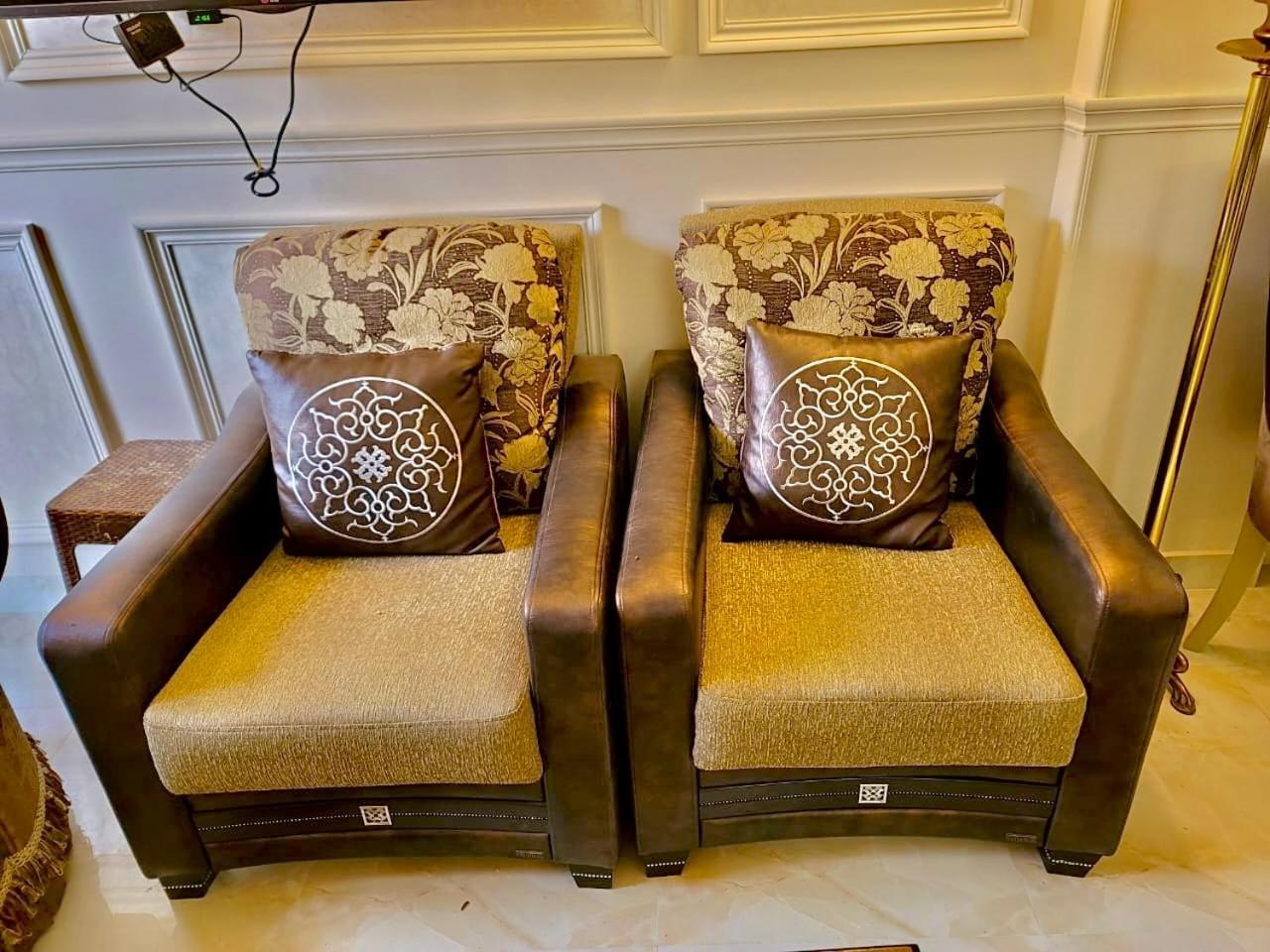 Ultra Luxury 3br With Pools ,sports ,dining In Gated Compound, Close To Sites * Cairo