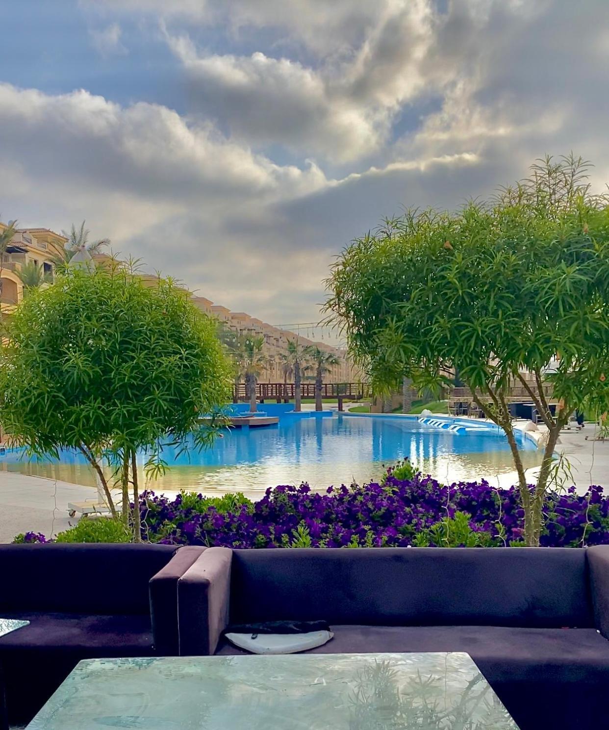 Ultra Luxury 3br With Pools ,sports ,dining In Gated Compound, Close To Sites Cairo