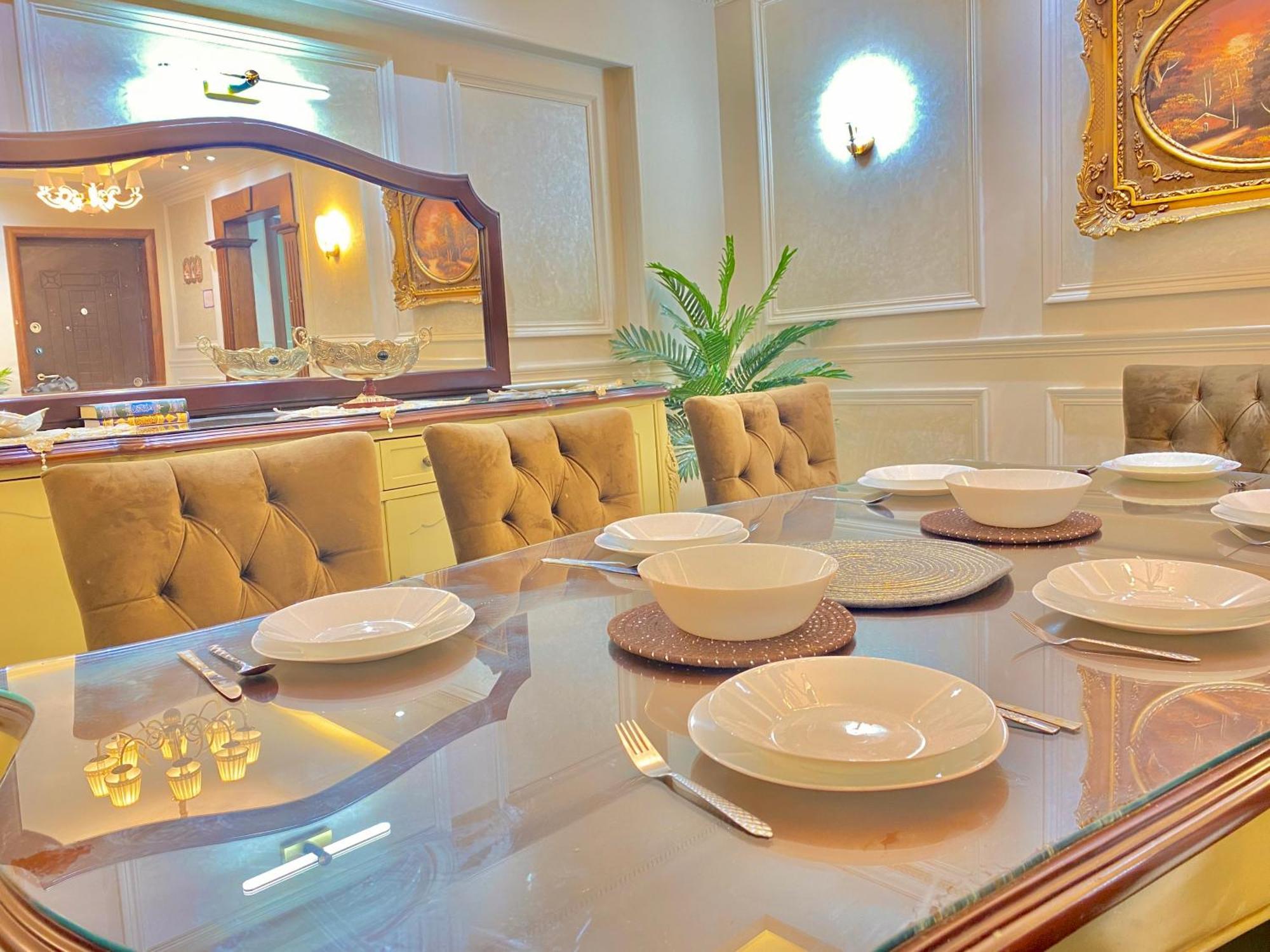 Ultra Luxury 3br With Pools ,sports ,dining In Gated Compound, Close To Sites